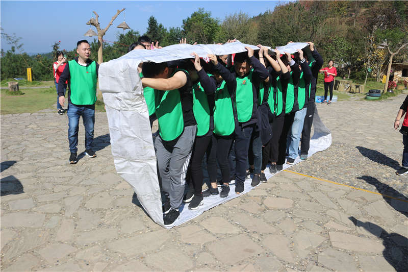 廣州拓展項目-鐵甲戰車(chē)