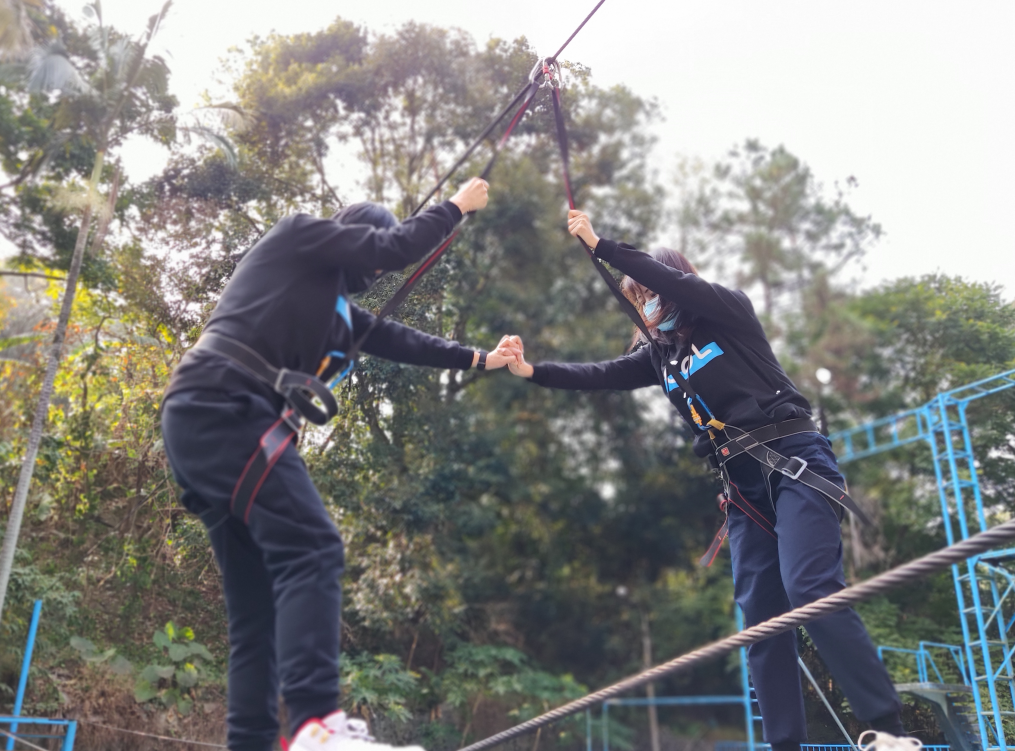 廣州拓展項目-高空相依