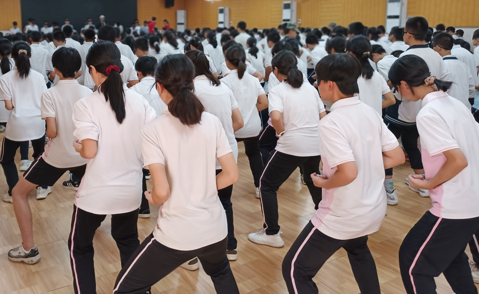 廣州拓展項目-扎馬步