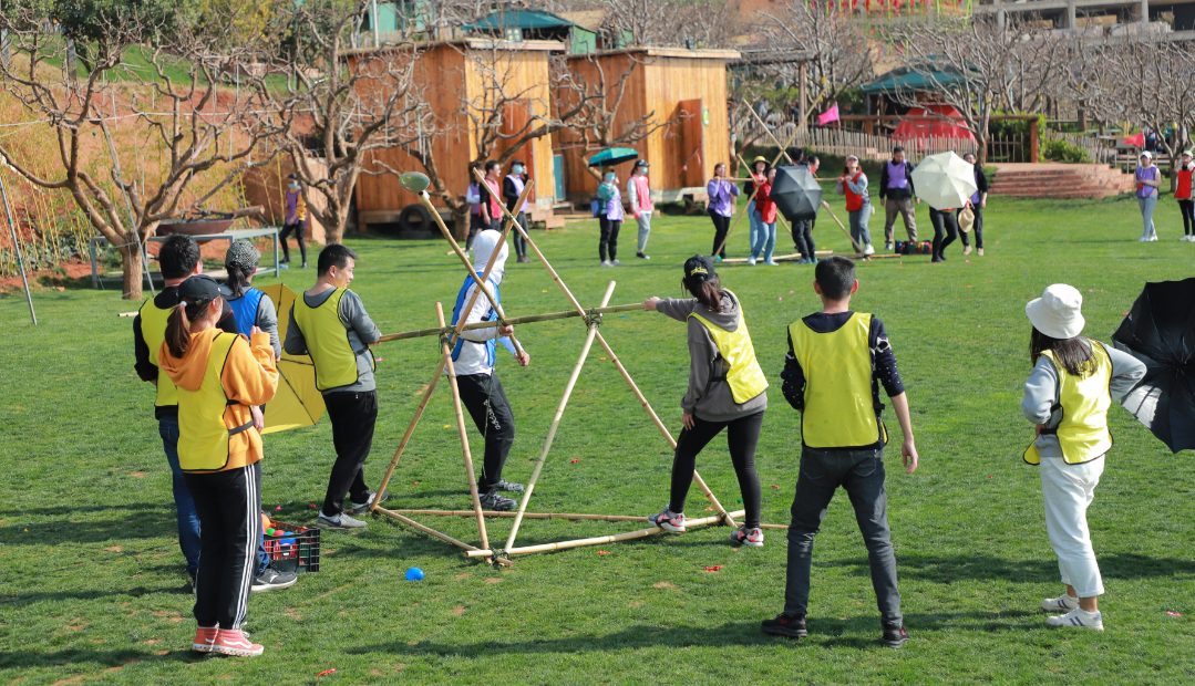 廣州拓展項目-羅馬炮架