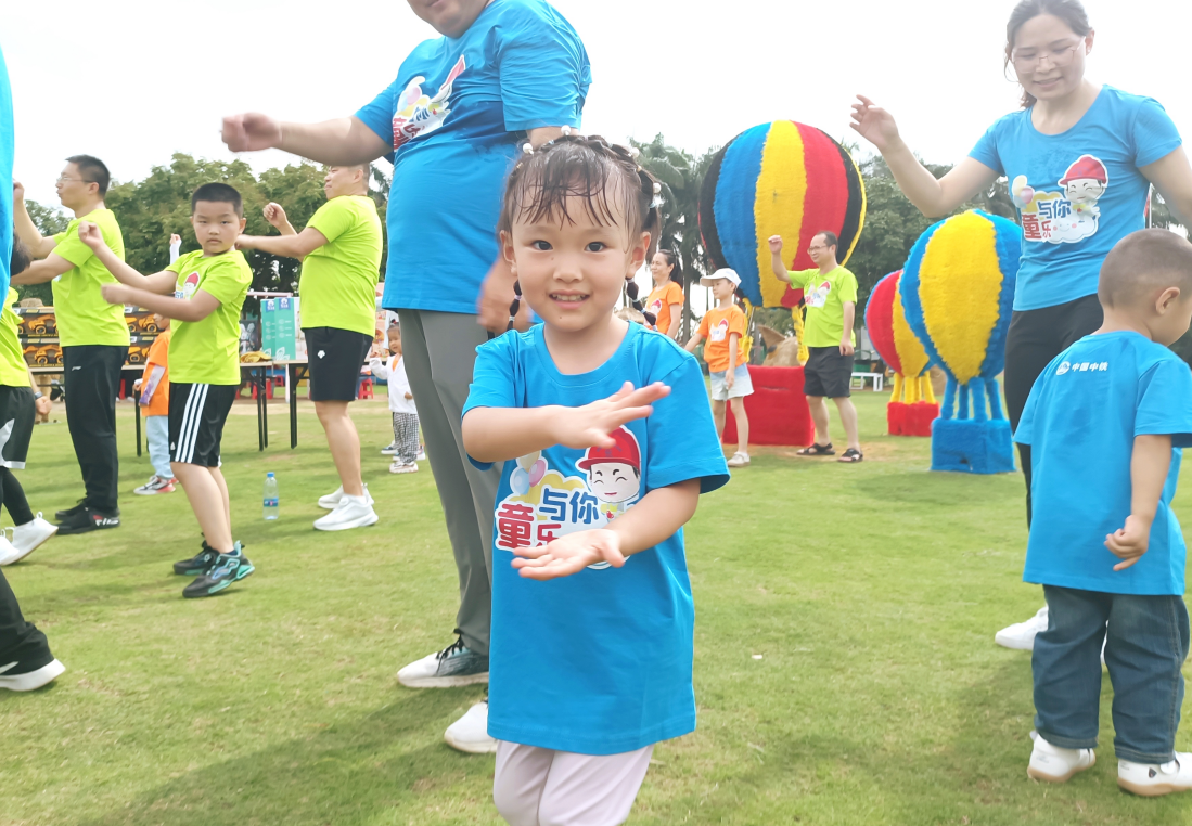 廣州團建游戲-你快樂(lè )我快樂(lè )