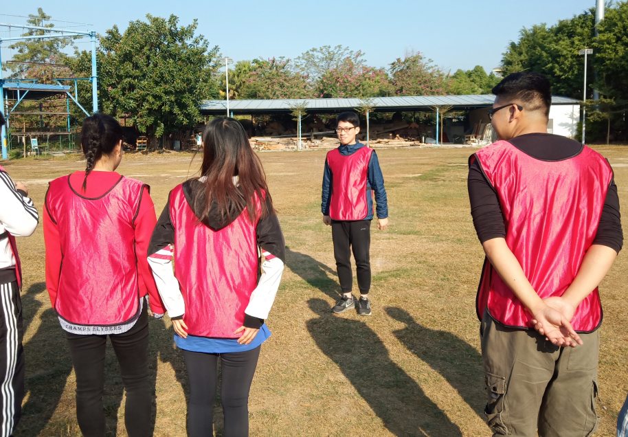 廣州拓展游戲-真假無(wú)雙