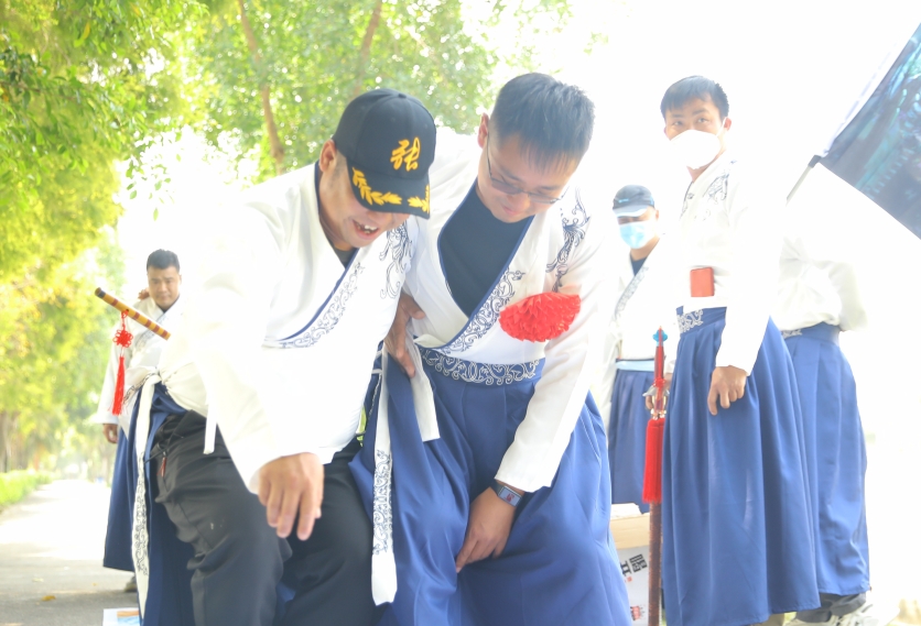 廣州團建游戲-破冰船